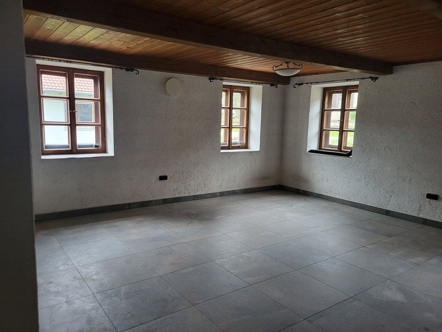 Pronájem bytu 305 m², Oberhausen, Bavorsko Pronájem bytu 305 m², Oberhausen, Bavorsko