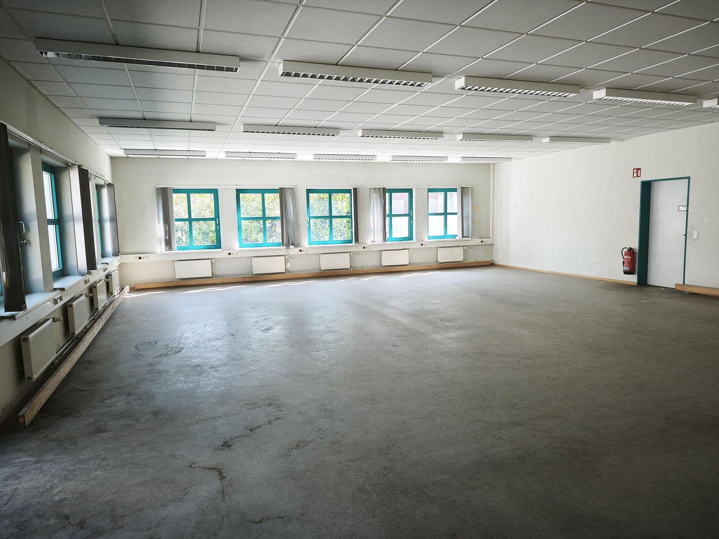 Prodej nebytového prostoru 1.206 m², Achtenbüttelweg 16, Wolfsburg, Dolní Sasko Prodej nebytového prostoru 1.206 m², Achtenbüttelweg 16, Wolfsburg, Dolní Sasko