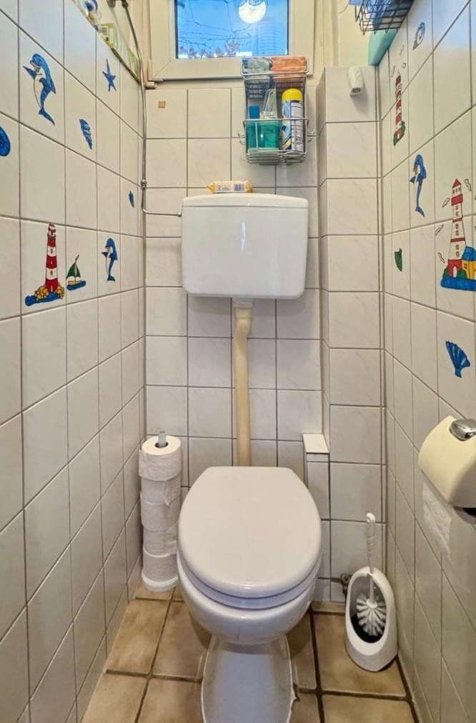 Prodej bytu 3+1 63 m², Neusser Strasse 454,, Köln, Severní Porýní-Vestfálsko Prodej bytu 3+1 63 m², Neusser Strasse 454,, Köln, Severní Porýní-Vestfálsko