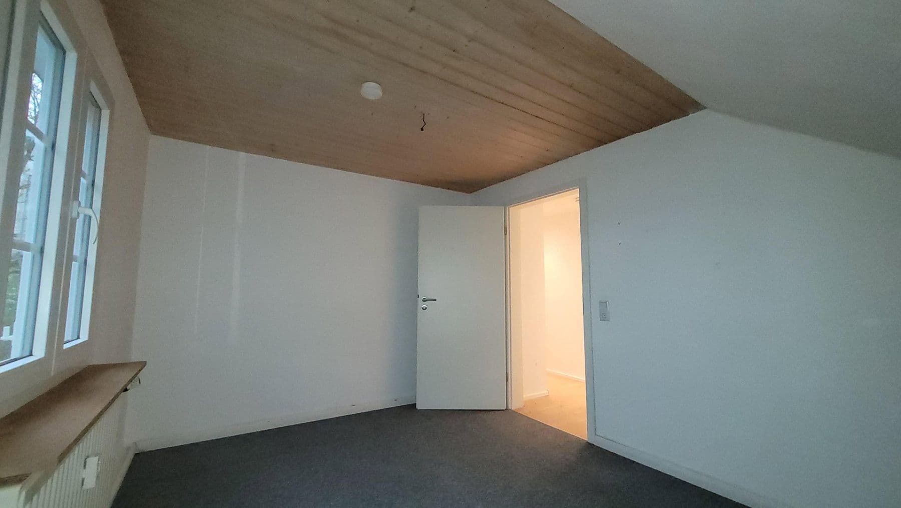 Pronájem bytu 2+1 58 m², Hunstiger Str. 57, Gummersbach, Severní Porýní-Vestfálsko Pronájem bytu 2+1 58 m², Hunstiger Str. 57, Gummersbach, Severní Porýní-Vestfálsko