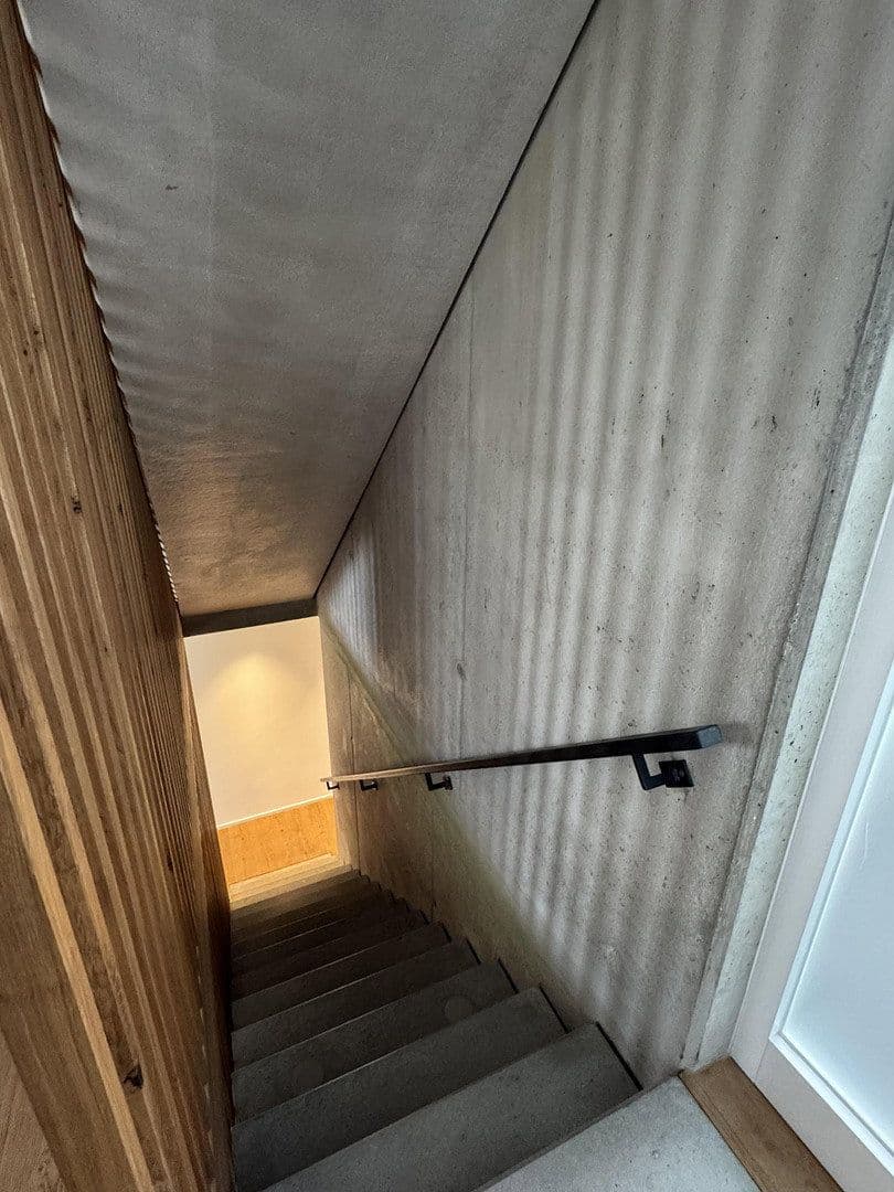 Pronájem domu 150 m², pozemek 160 m², Rosenheimer Str. 72b, Branneburg, Bavorsko Pronájem domu 150 m², pozemek 160 m², Rosenheimer Str. 72b, Branneburg, Bavorsko