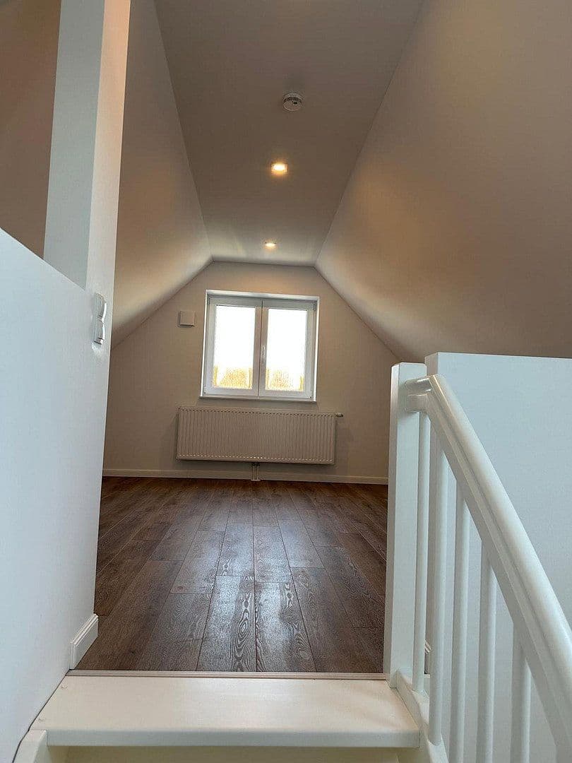 Prodej domu 158 m², pozemek 558 m², Ludwigslust, Mecklenburg-Vorpommern Prodej domu 158 m², pozemek 558 m², Ludwigslust, Mecklenburg-Vorpommern