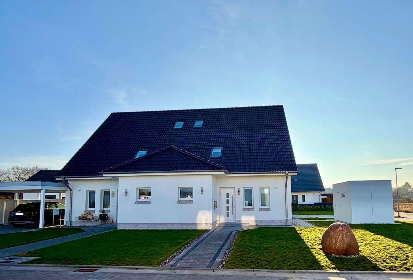 Prodej domu 158 m², pozemek 558 m², Ludwigslust, Mecklenburg-Vorpommern Prodej domu 158 m², pozemek 558 m², Ludwigslust, Mecklenburg-Vorpommern