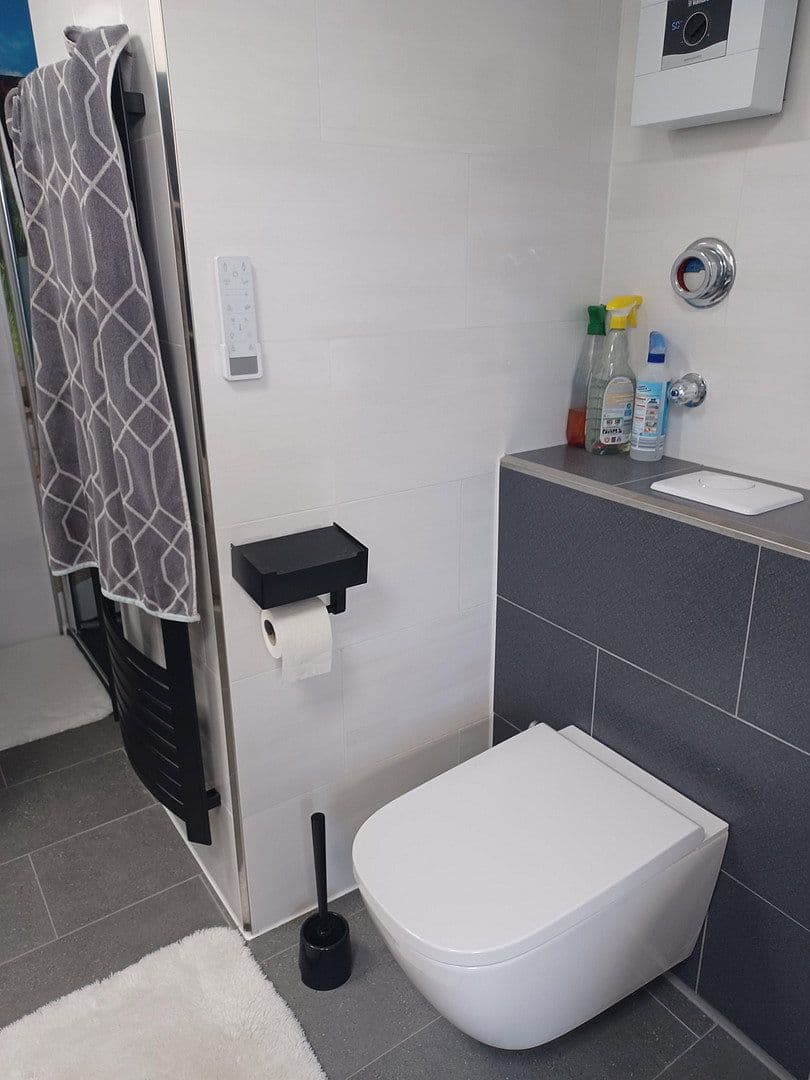 Prodej bytu 2+kk 84 m², Schützenstrasse 41, Wachtberg, Severní Porýní-Vestfálsko Prodej bytu 2+kk 84 m², Schützenstrasse 41, Wachtberg, Severní Porýní-Vestfálsko