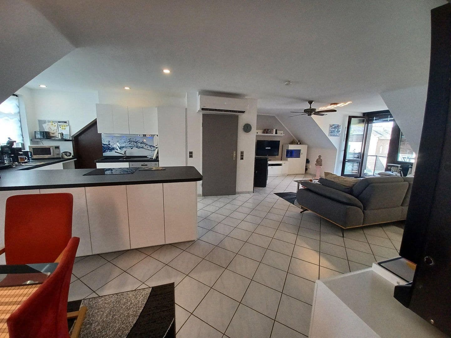 Prodej bytu 2+kk 84 m², Schützenstrasse 41, Wachtberg, Severní Porýní-Vestfálsko Prodej bytu 2+kk 84 m², Schützenstrasse 41, Wachtberg, Severní Porýní-Vestfálsko