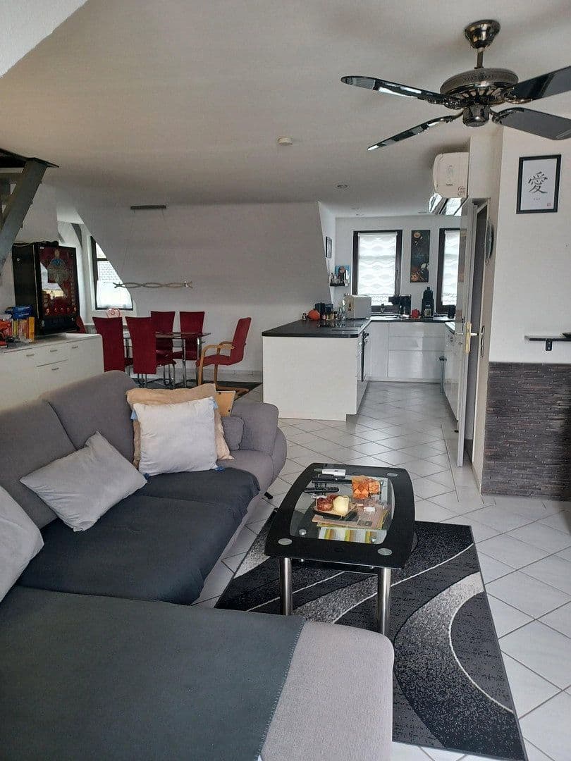 Prodej bytu 2+kk 84 m², Schützenstrasse 41, Wachtberg, Severní Porýní-Vestfálsko Prodej bytu 2+kk 84 m², Schützenstrasse 41, Wachtberg, Severní Porýní-Vestfálsko