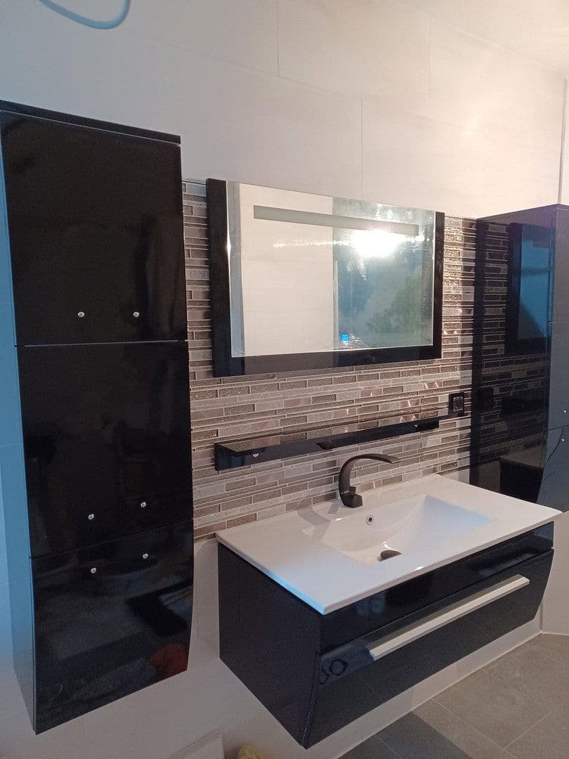 Prodej bytu 2+kk 84 m², Schützenstrasse 41, Wachtberg, Severní Porýní-Vestfálsko Prodej bytu 2+kk 84 m², Schützenstrasse 41, Wachtberg, Severní Porýní-Vestfálsko