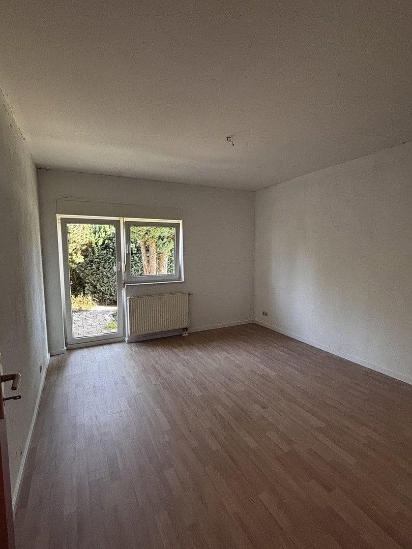 Prodej domu 96 m², pozemek 560 m², Braunsbedra, Sasko-Anhaltsko Prodej domu 96 m², pozemek 560 m², Braunsbedra, Sasko-Anhaltsko
