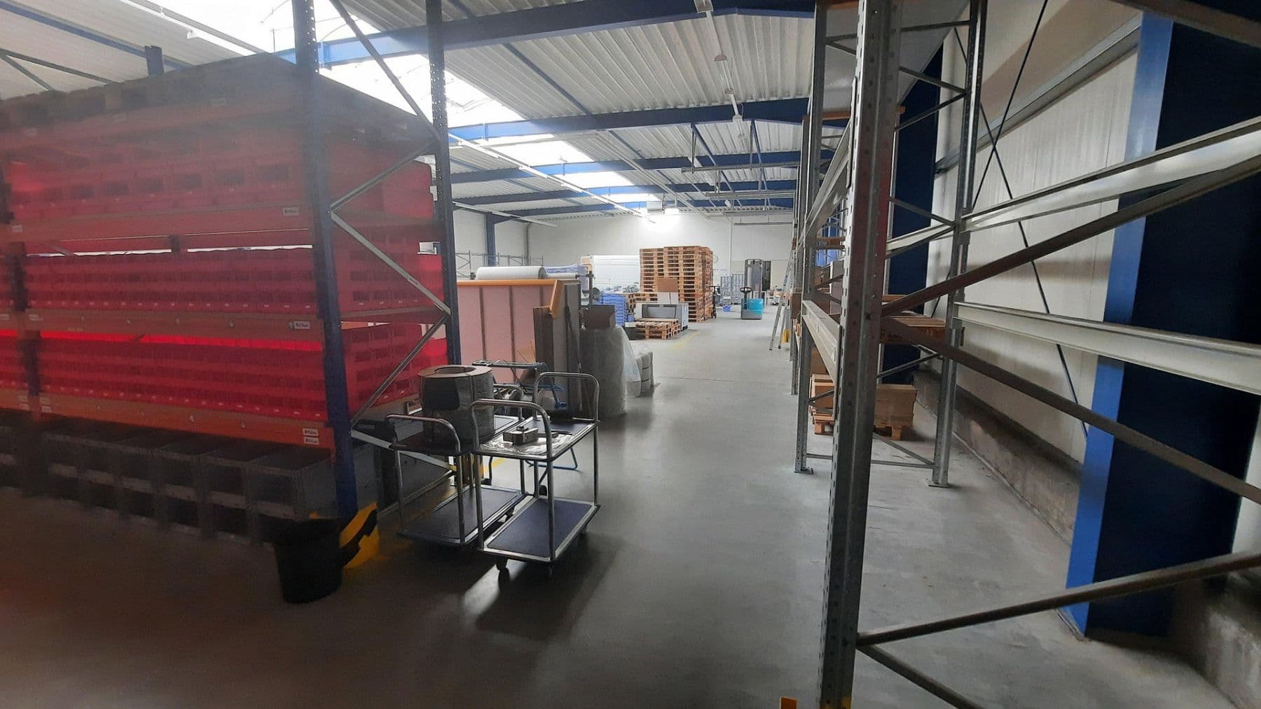 Prodej nebytového prostoru 2.500 m², Igersheim, Bádensko-Württembersko Prodej nebytového prostoru 2.500 m², Igersheim, Bádensko-Württembersko