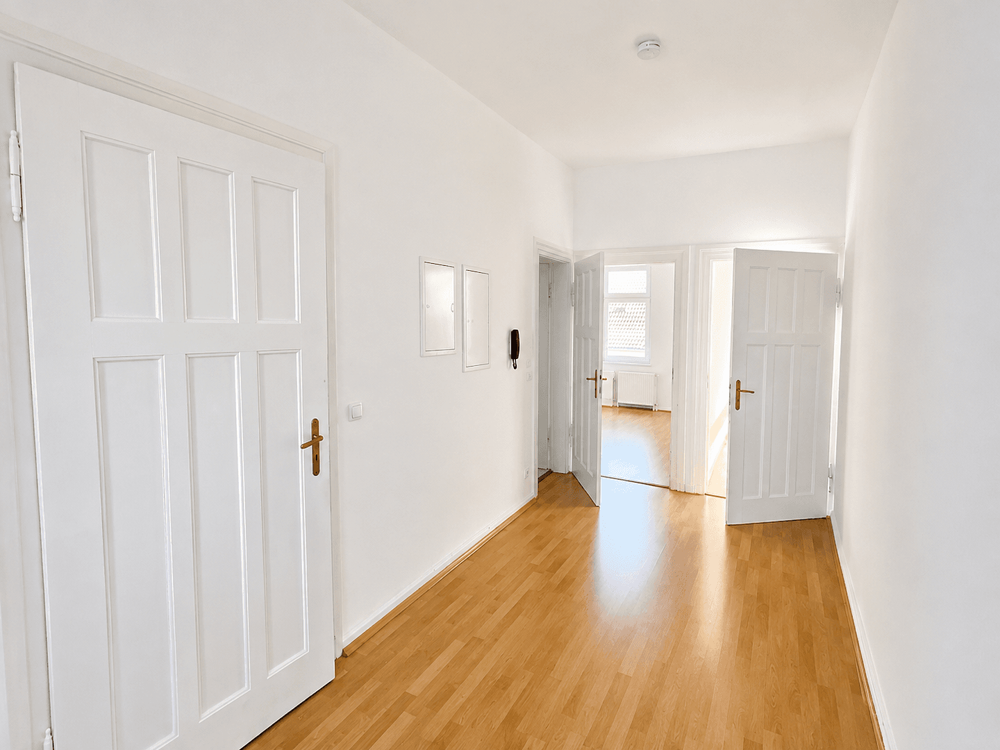 Pronájem bytu 3+1 84 m², Ernst-Kohl-Str. 8, Weimar, Durynsko Pronájem bytu 3+1 84 m², Ernst-Kohl-Str. 8, Weimar, Durynsko
