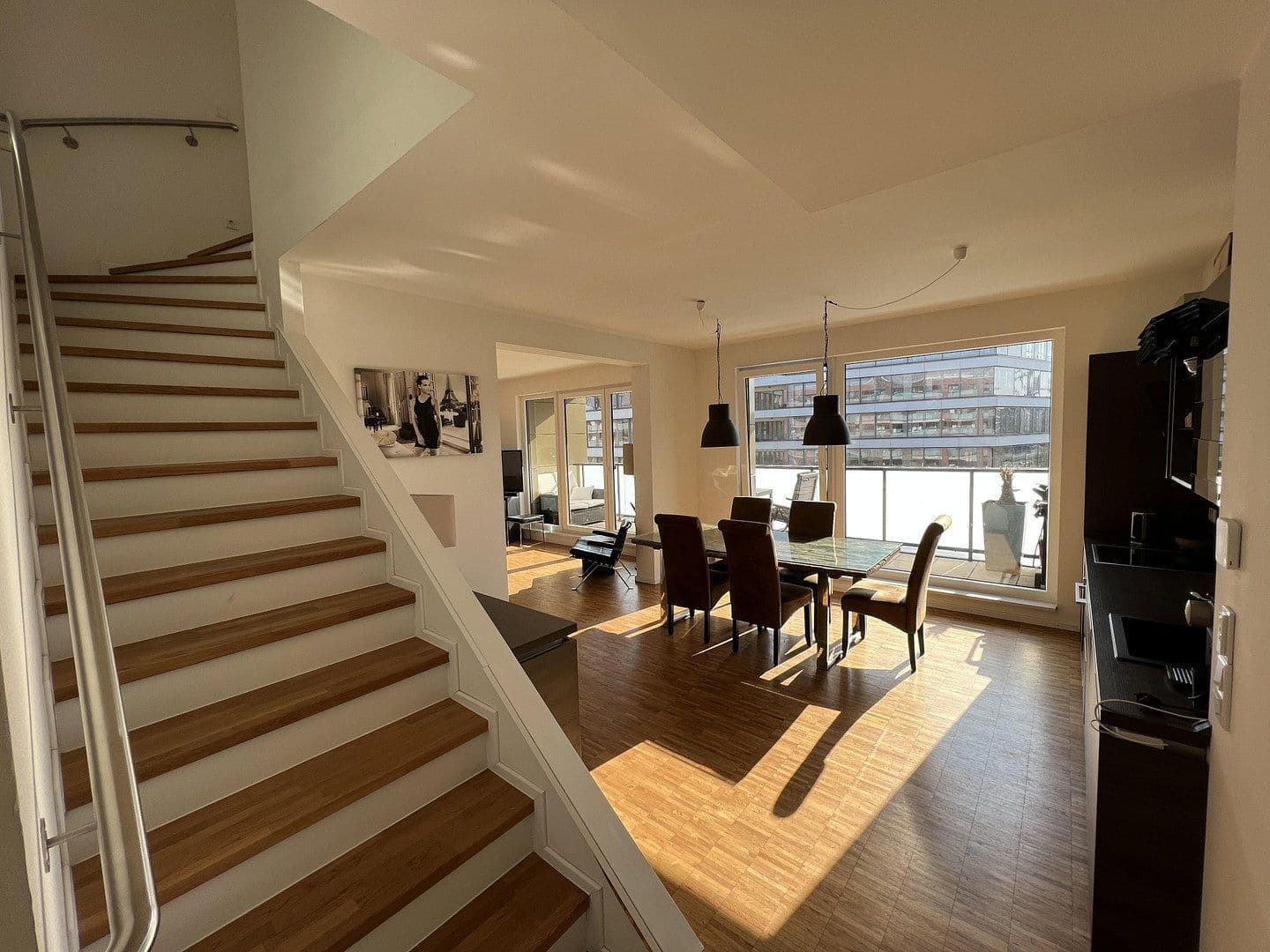 Pronájem bytu 3+1 100 m², Sonninstr. 14, Hamburg, Hamburg Pronájem bytu 3+1 100 m², Sonninstr. 14, Hamburg, Hamburg