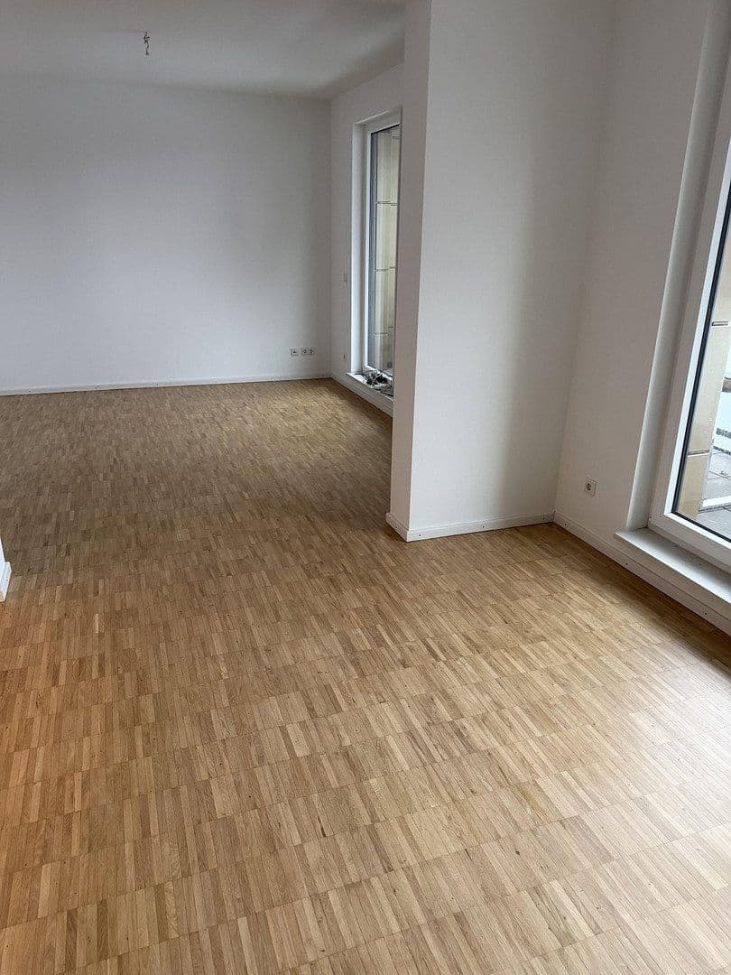 Pronájem bytu 3+1 100 m², Sonninstr. 14, Hamburg, Hamburg Pronájem bytu 3+1 100 m², Sonninstr. 14, Hamburg, Hamburg