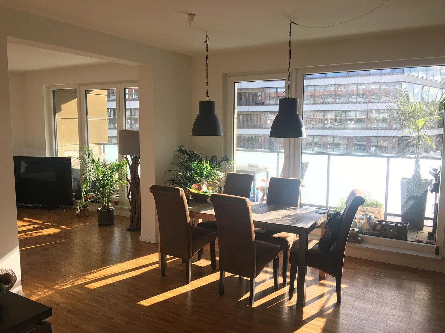 Pronájem bytu 3+1 100 m², Sonninstr. 14, Hamburg, Hamburg Pronájem bytu 3+1 100 m², Sonninstr. 14, Hamburg, Hamburg