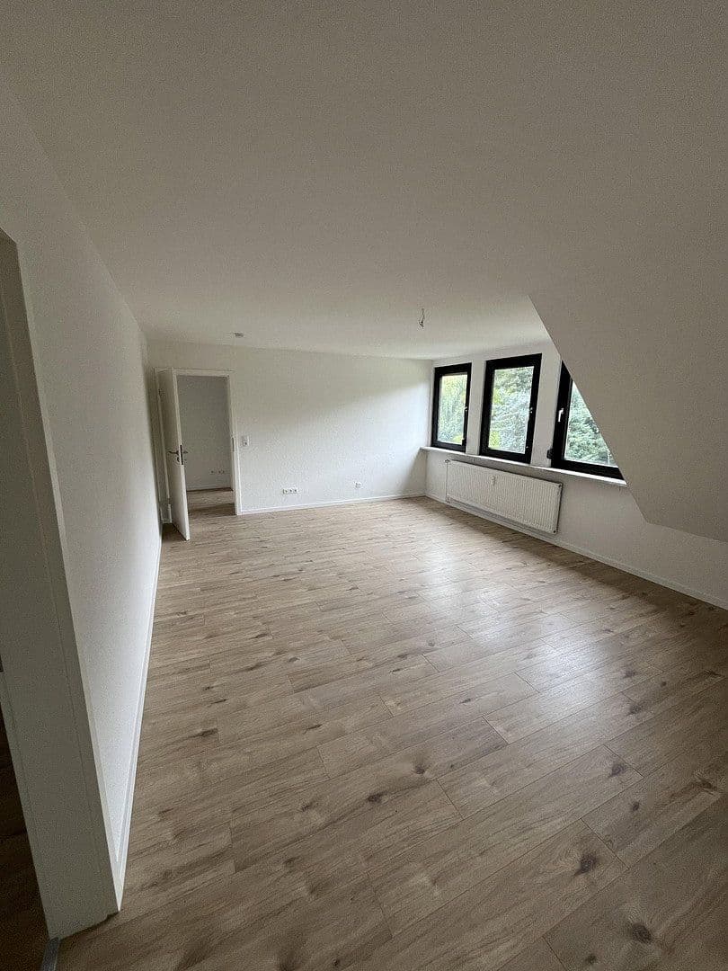 Prodej bytu 4+kk 84 m², Kiwittenberg 43, Oberhausen, Severní Porýní-Vestfálsko Prodej bytu 4+kk 84 m², Kiwittenberg 43, Oberhausen, Severní Porýní-Vestfálsko