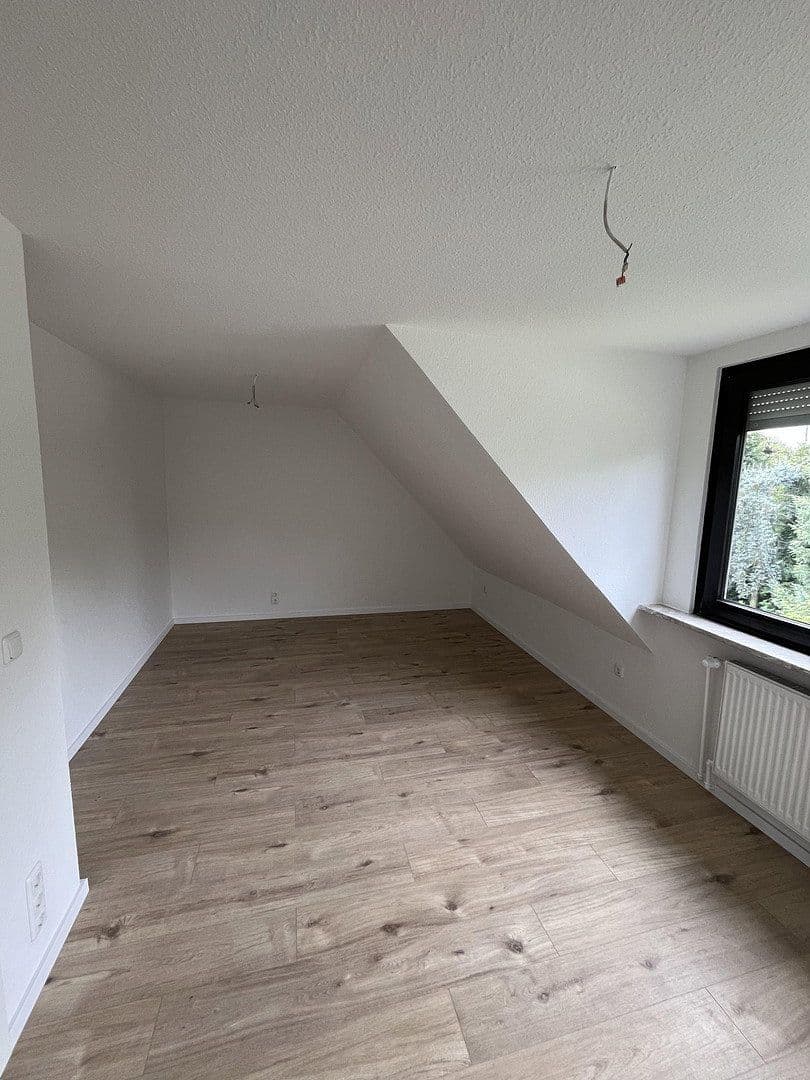 Prodej bytu 4+kk 84 m², Kiwittenberg 43, Oberhausen, Severní Porýní-Vestfálsko Prodej bytu 4+kk 84 m², Kiwittenberg 43, Oberhausen, Severní Porýní-Vestfálsko