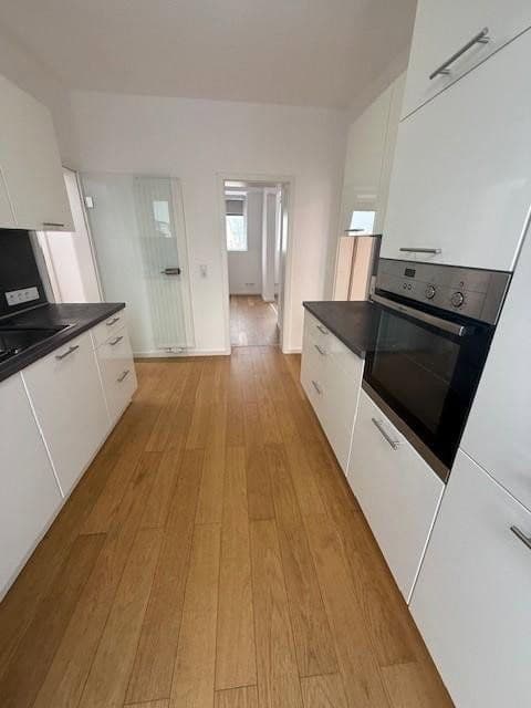 Pronájem bytu 3+1 91 m², Schumannstr. 15, Nienburg/Weser, Dolní Sasko Pronájem bytu 3+1 91 m², Schumannstr. 15, Nienburg/Weser, Dolní Sasko
