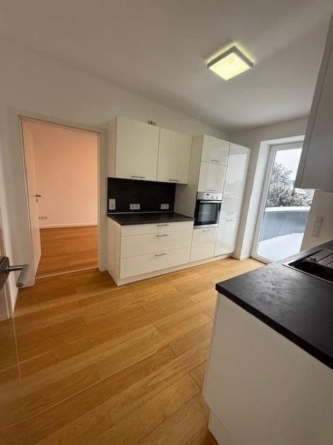 Pronájem bytu 3+1 91 m², Schumannstr. 15, Nienburg/Weser, Dolní Sasko Pronájem bytu 3+1 91 m², Schumannstr. 15, Nienburg/Weser, Dolní Sasko