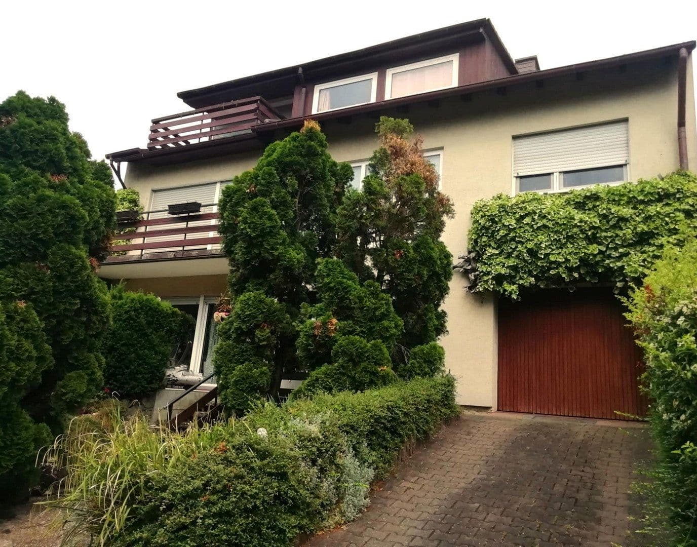 Prodej domu 260 m², pozemek 426 m², Nieder-Olm, Porýní-Falc Prodej domu 260 m², pozemek 426 m², Nieder-Olm, Porýní-Falc