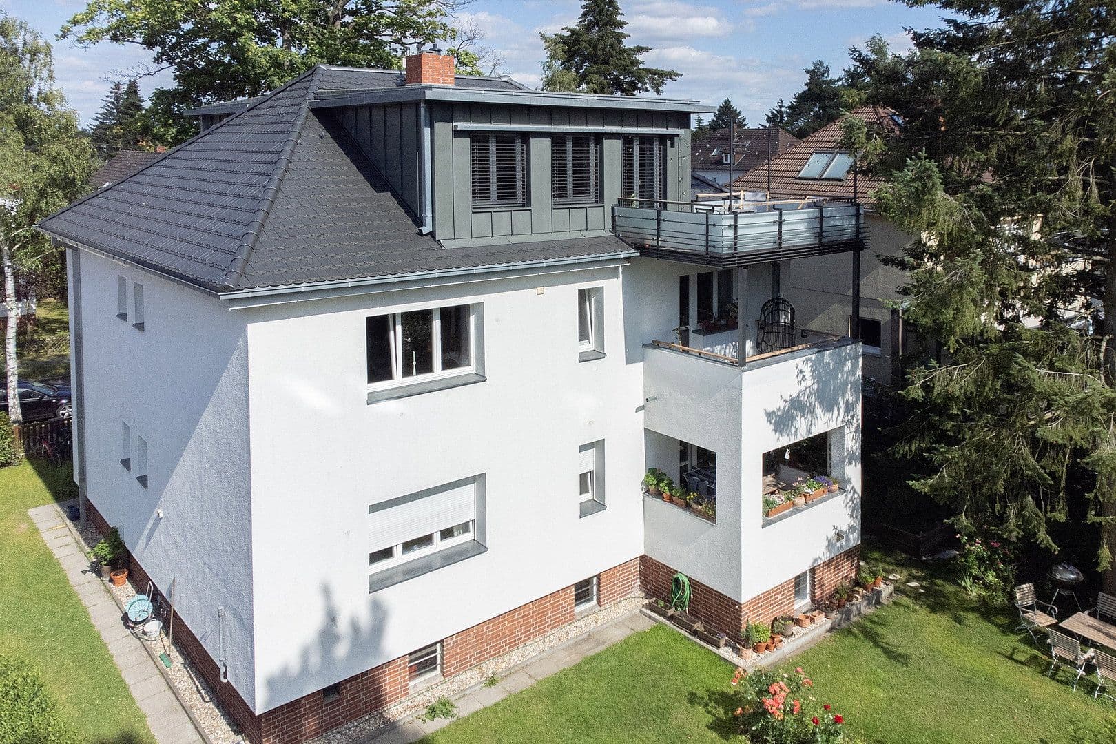 Prodej domu 255 m², pozemek 644 m², Berlin, Berlín Prodej domu 255 m², pozemek 644 m², Berlin, Berlín