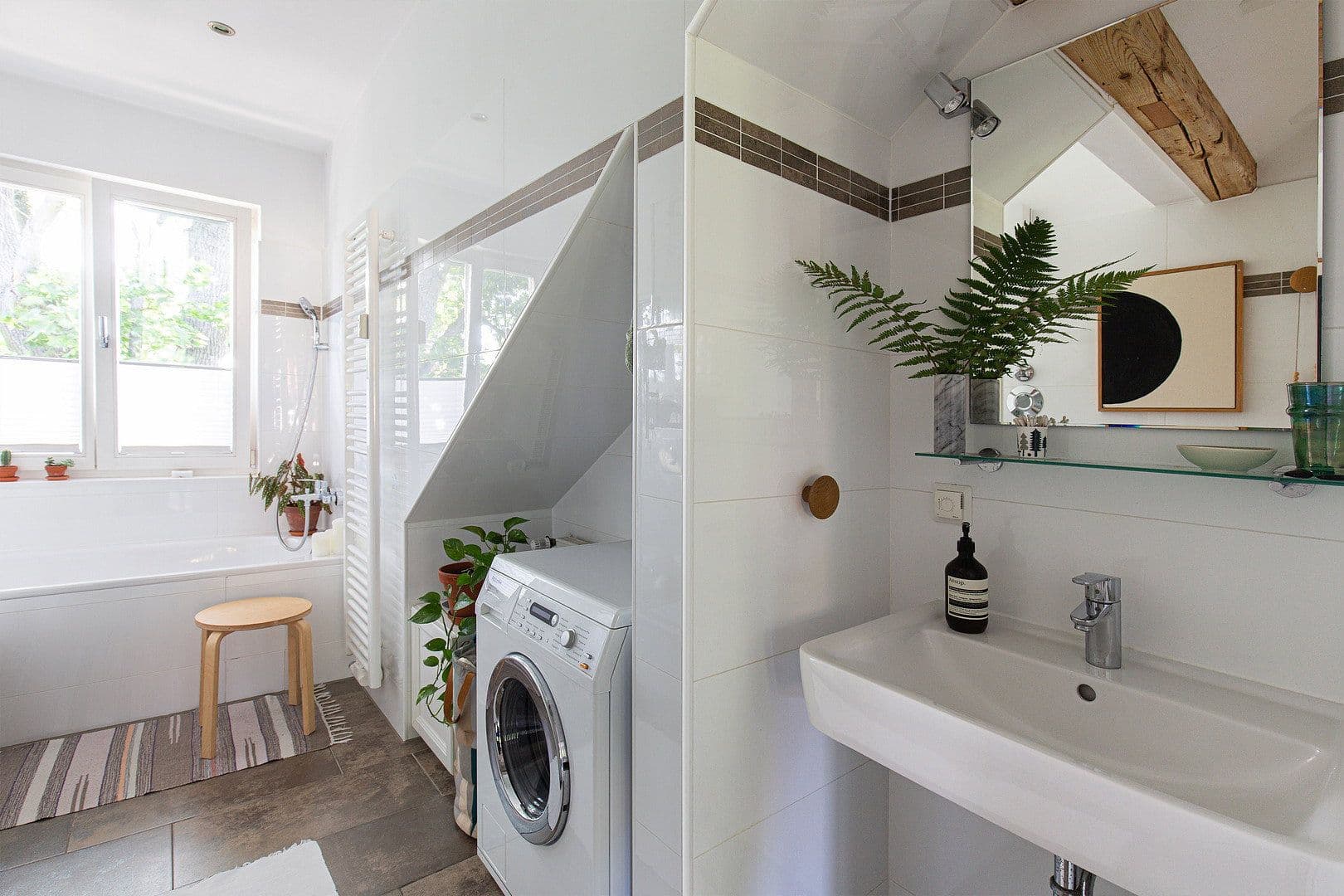 Prodej domu 255 m², pozemek 644 m², Berlin, Berlín Prodej domu 255 m², pozemek 644 m², Berlin, Berlín