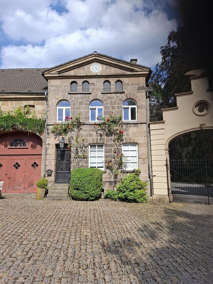 Pronájem bytu 4+1 165 m², Gederner Str. 20, Herdecke, Severní Porýní-Vestfálsko Pronájem bytu 4+1 165 m², Gederner Str. 20, Herdecke, Severní Porýní-Vestfálsko