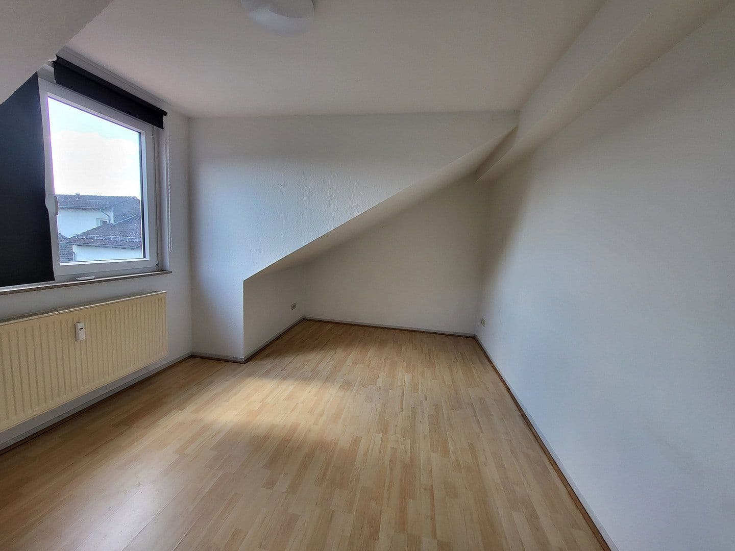 Pronájem bytu 3+1 60 m², Kiesseestraße 32, Göttingen, Dolní Sasko Pronájem bytu 3+1 60 m², Kiesseestraße 32, Göttingen, Dolní Sasko