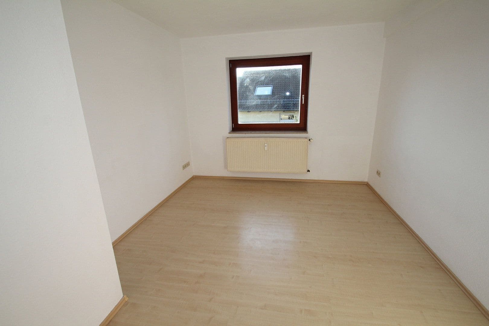 Pronájem bytu 3+1 60 m², Kiesseestraße 32, Göttingen, Dolní Sasko Pronájem bytu 3+1 60 m², Kiesseestraße 32, Göttingen, Dolní Sasko