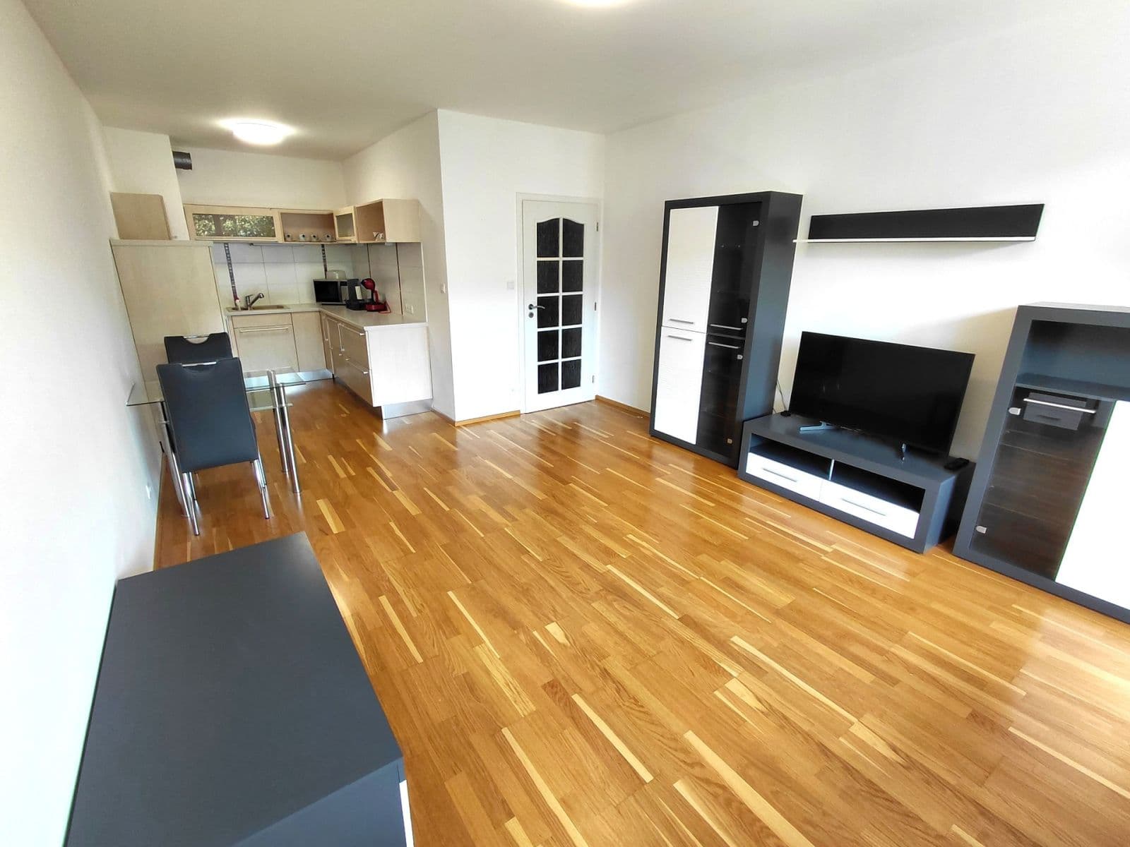 Pronájem bytu 2+kk 51 m², Werichova, Praha, Praha Pronájem bytu 2+kk 51 m², Werichova, Praha, Praha