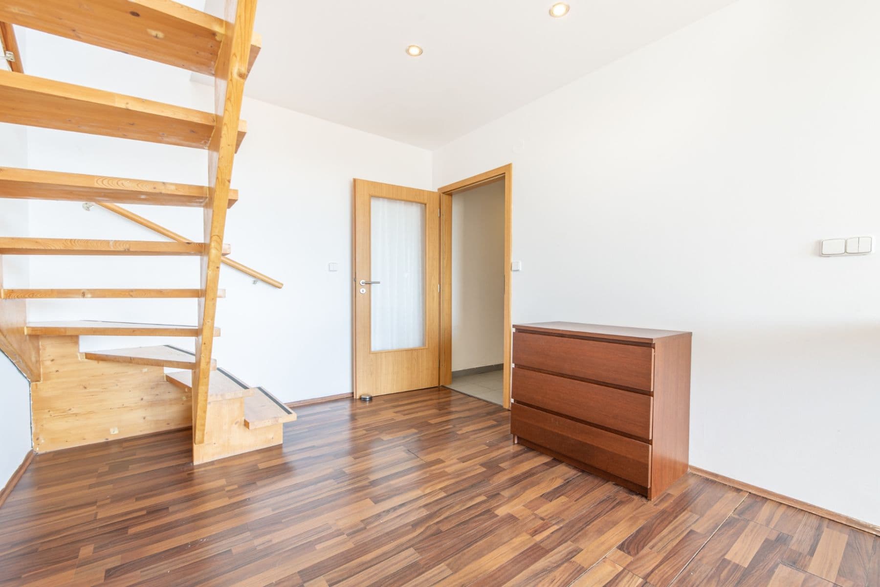 Prodej bytu 2+kk 82 m², Volkova, Praha, Praha Prodej bytu 2+kk 82 m², Volkova, Praha, Praha