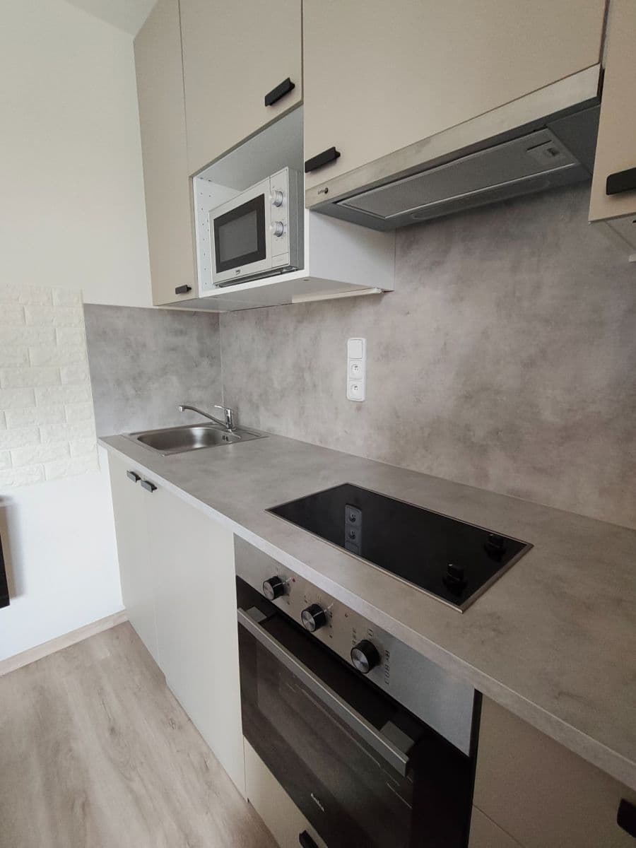 Pronájem bytu Garsoniéra 15 m², Jasmínová, Praha, Praha Pronájem bytu Garsoniéra 15 m², Jasmínová, Praha, Praha