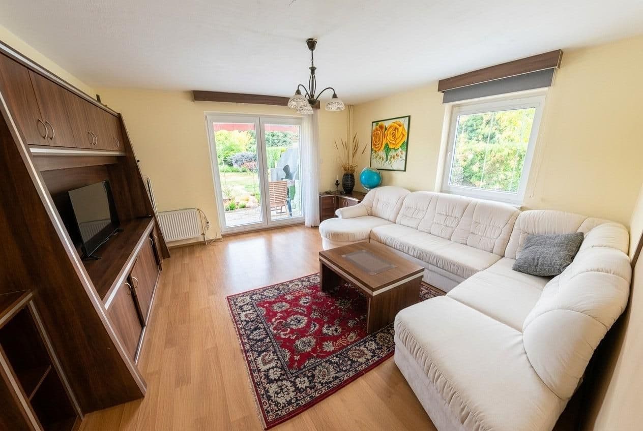 Prodej domu 155 m², pozemek 647 m², Holšická, Praha, Praha Prodej domu 155 m², pozemek 647 m², Holšická, Praha, Praha