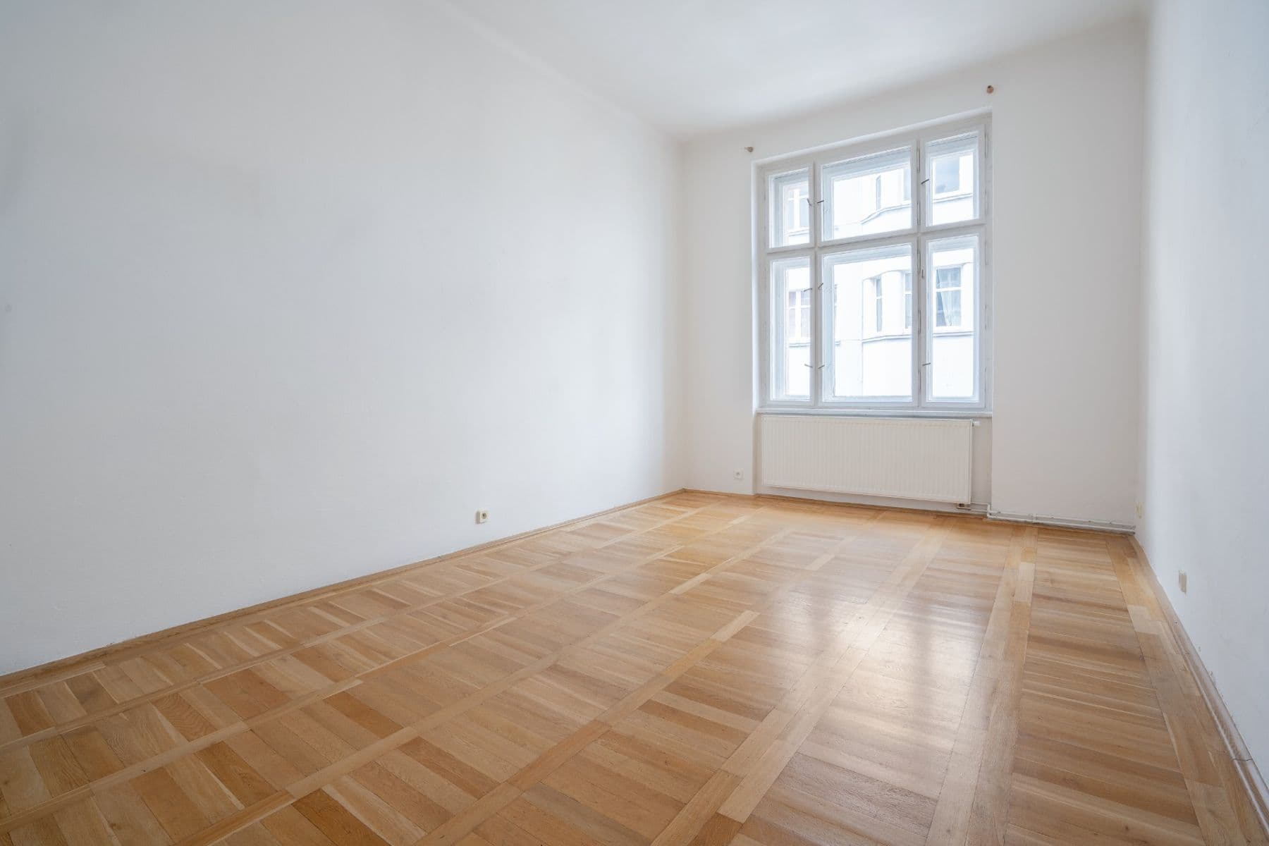Prodej bytu 3+1 84 m², Primátorská, Praha, Praha Prodej bytu 3+1 84 m², Primátorská, Praha, Praha