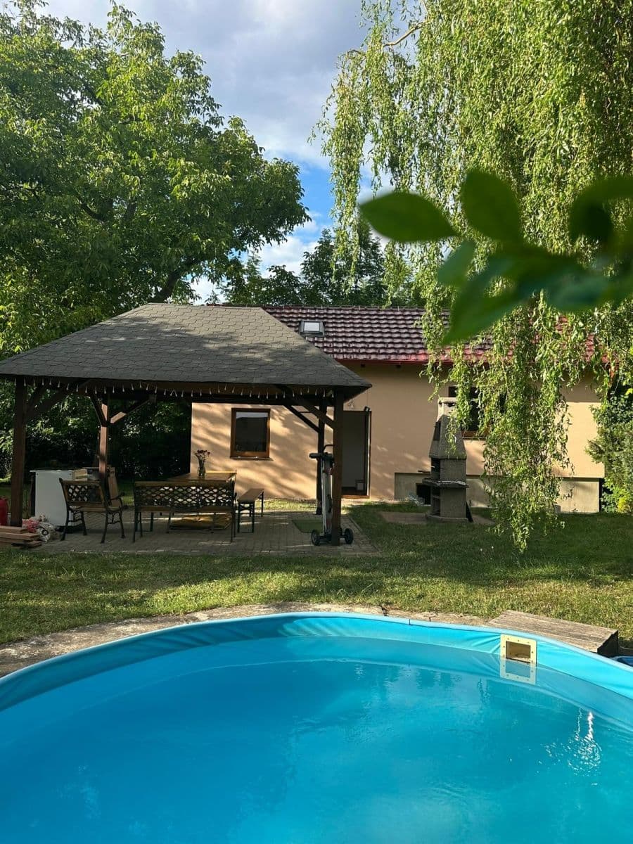 Prodej pozemku 1.920 m², Sokolská, Třebenice, Ústecký kraj Prodej pozemku 1.920 m², Sokolská, Třebenice, Ústecký kraj