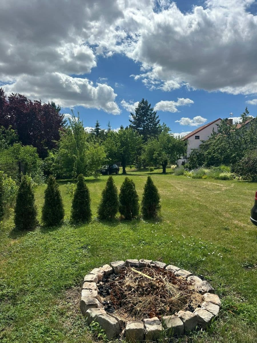 Prodej pozemku 1.920 m², Sokolská, Třebenice, Ústecký kraj Prodej pozemku 1.920 m², Sokolská, Třebenice, Ústecký kraj