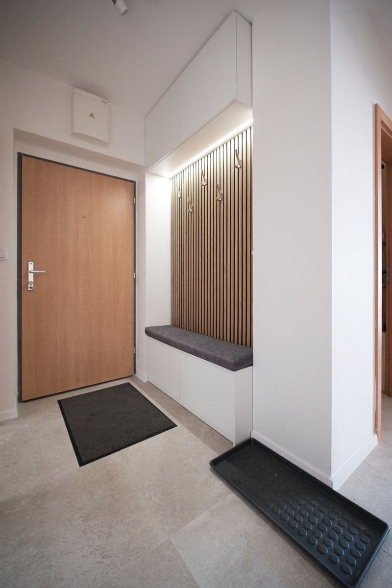 Pronájem bytu 2+kk 84 m², V Háji, Praha, Praha Pronájem bytu 2+kk 84 m², V Háji, Praha, Praha