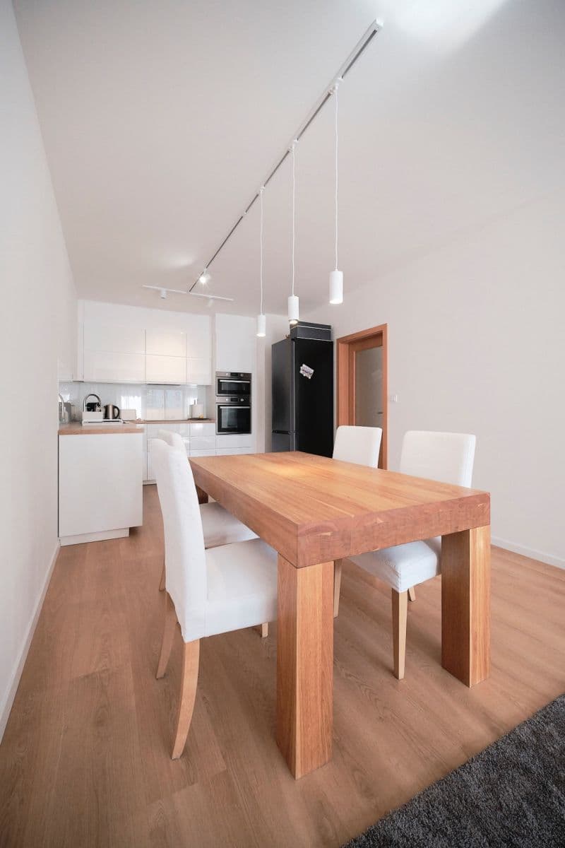 Pronájem bytu 2+kk 84 m², V Háji, Praha, Praha Pronájem bytu 2+kk 84 m², V Háji, Praha, Praha