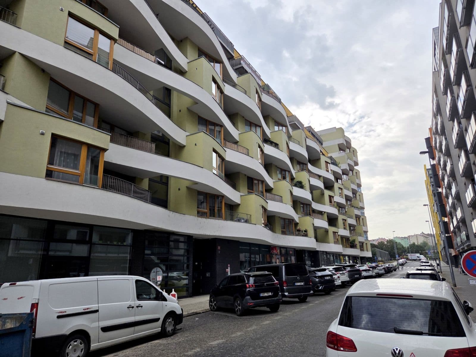 Pronájem bytu 2+kk 63 m², Kurta Konráda, Praha, Praha Pronájem bytu 2+kk 63 m², Kurta Konráda, Praha, Praha