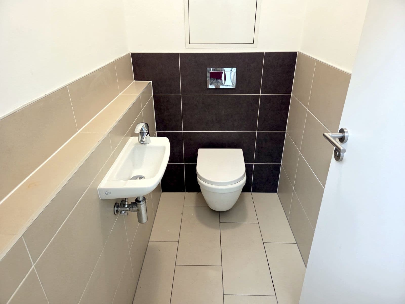 Pronájem bytu 2+kk 63 m², Kurta Konráda, Praha, Praha Pronájem bytu 2+kk 63 m², Kurta Konráda, Praha, Praha