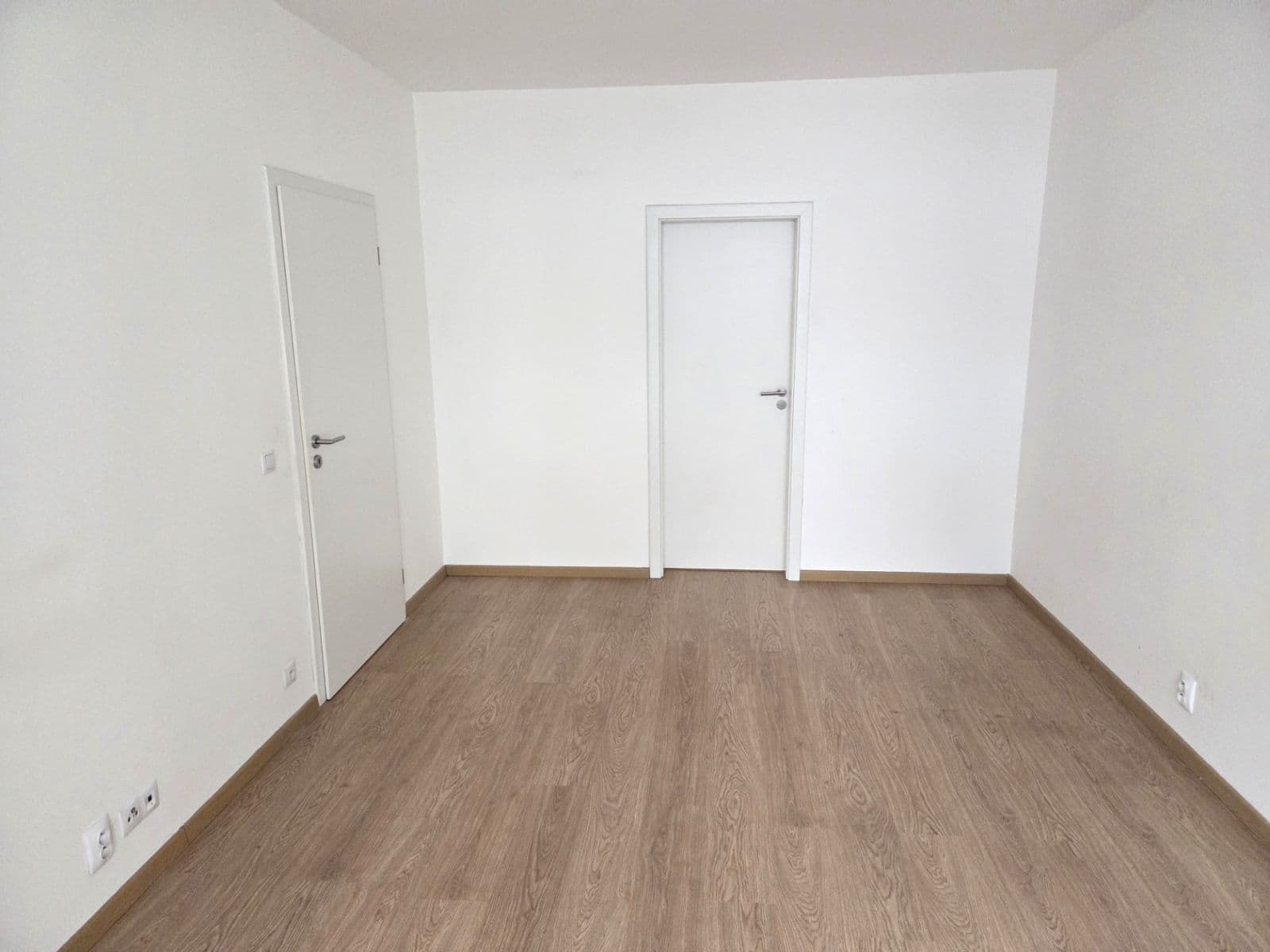 Pronájem bytu 2+kk 63 m², Kurta Konráda, Praha, Praha Pronájem bytu 2+kk 63 m², Kurta Konráda, Praha, Praha