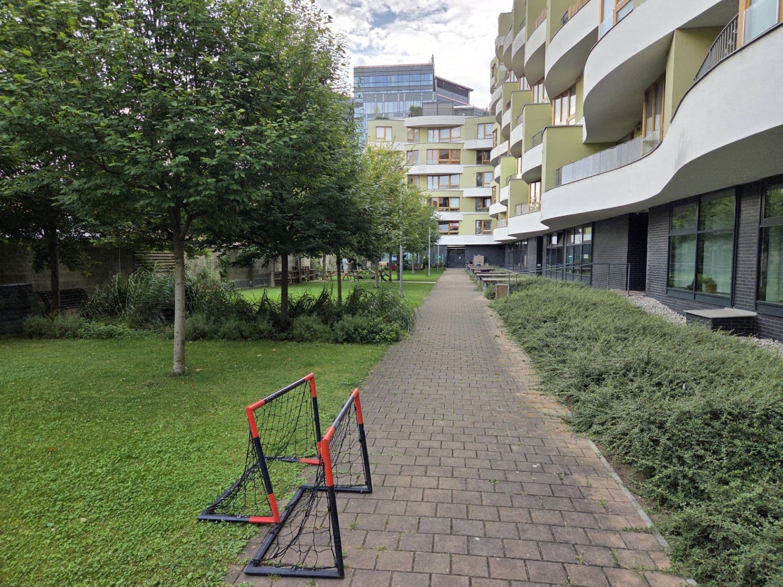 Pronájem bytu 2+kk 63 m², Kurta Konráda, Praha, Praha Pronájem bytu 2+kk 63 m², Kurta Konráda, Praha, Praha