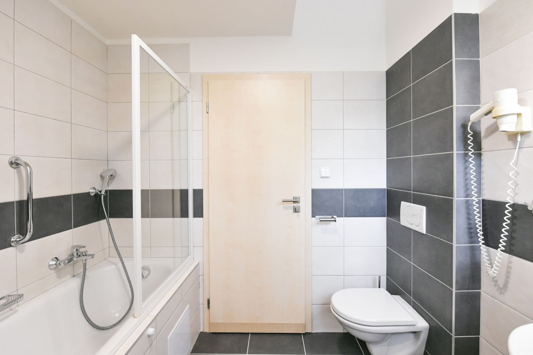 Pronájem bytu 1+kk 21 m², Na Ostrůvku, Praha, Praha Pronájem bytu 1+kk 21 m², Na Ostrůvku, Praha, Praha