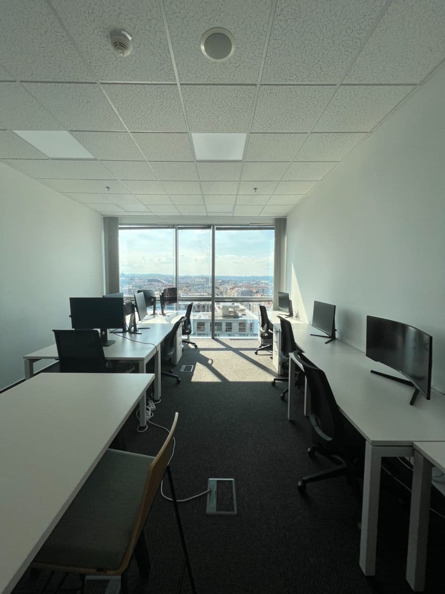 Pronájem kanceláře 28 m², Jankovcova, Praha, Praha Pronájem kanceláře 28 m², Jankovcova, Praha, Praha