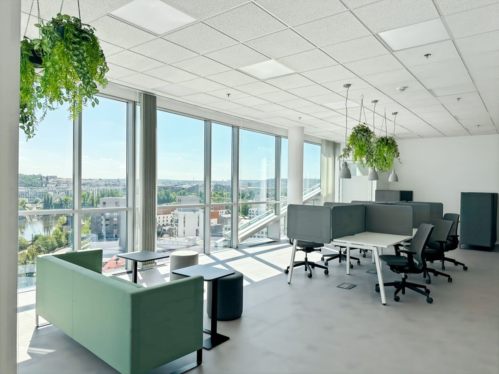 Pronájem kanceláře 28 m², Jankovcova, Praha, Praha Pronájem kanceláře 28 m², Jankovcova, Praha, Praha