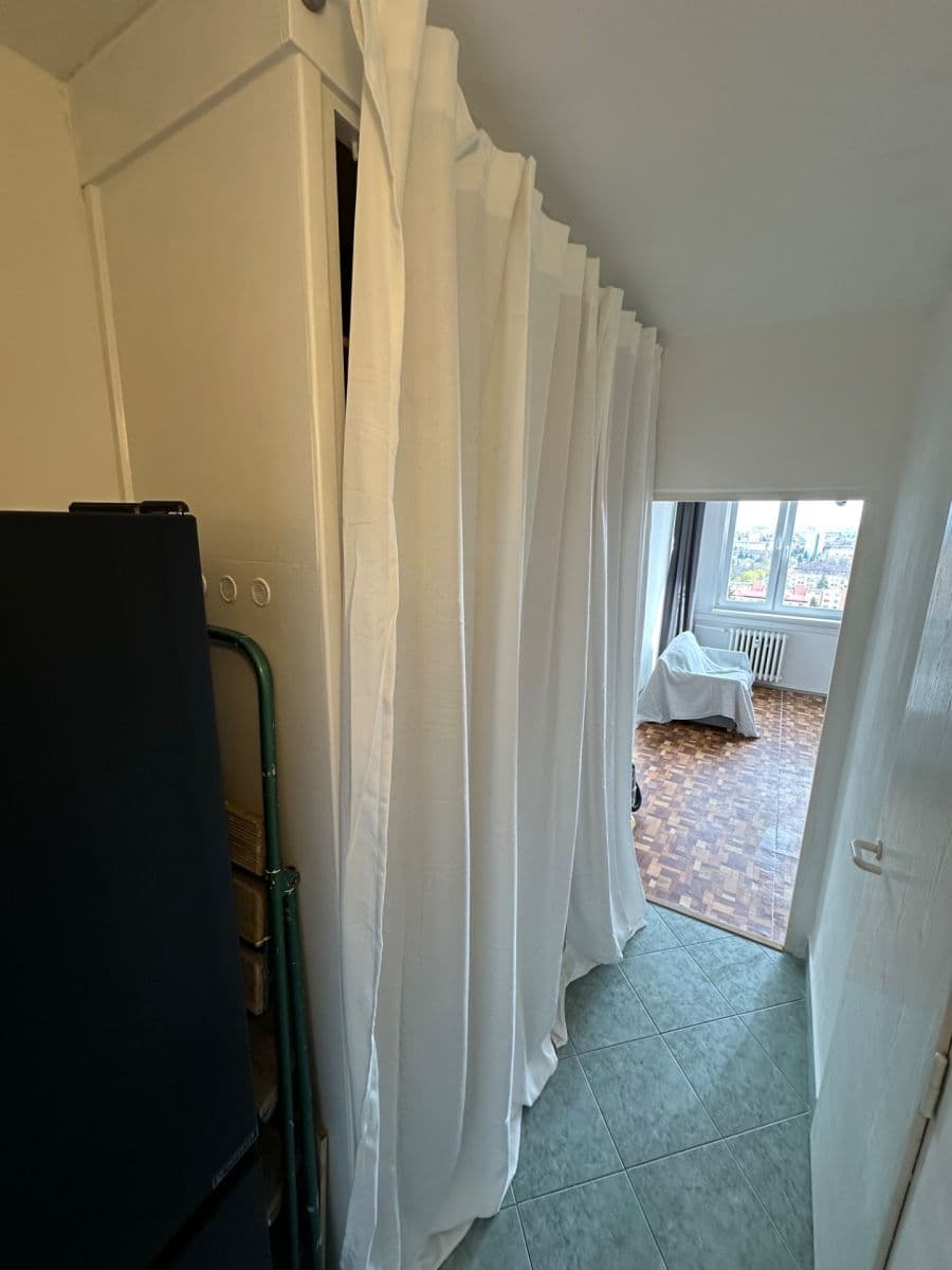 Pronájem bytu 1+kk 24 m², Počernická, Praha, Praha Pronájem bytu 1+kk 24 m², Počernická, Praha, Praha