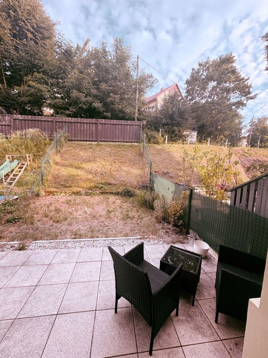 Pronájem bytu 1+kk 46 m², Květoslava Mašity, Všenory, Středočeský kraj Pronájem bytu 1+kk 46 m², Květoslava Mašity, Všenory, Středočeský kraj