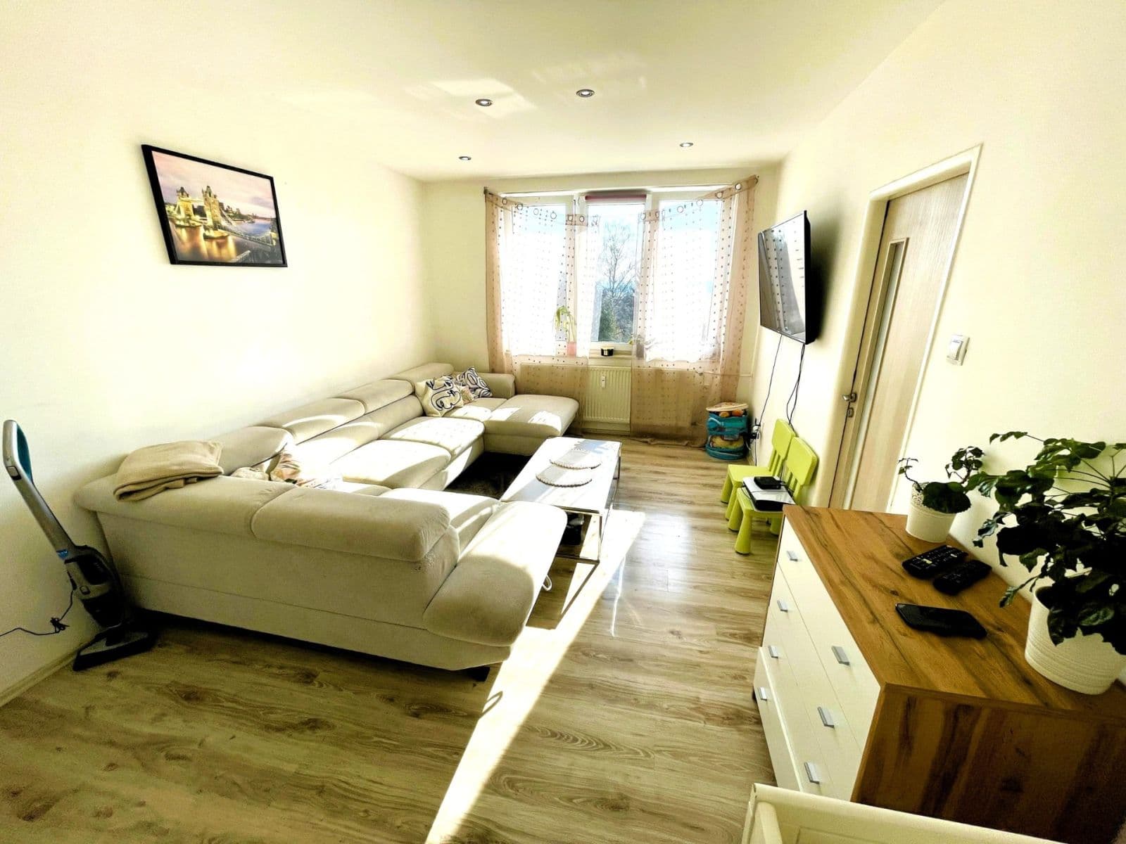 Pronájem bytu 3+1 56 m², Pernarec, Plzeňský kraj Pronájem bytu 3+1 56 m², Pernarec, Plzeňský kraj