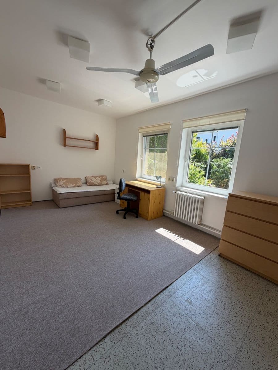 Pronájem bytu 2+1 60 m², V Zátiší, Ostrava, Moravskoslezský kraj Pronájem bytu 2+1 60 m², V Zátiší, Ostrava, Moravskoslezský kraj