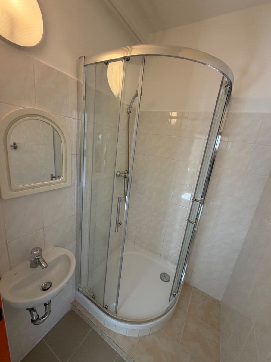 Pronájem bytu 2+1 60 m², V Zátiší, Ostrava, Moravskoslezský kraj Pronájem bytu 2+1 60 m², V Zátiší, Ostrava, Moravskoslezský kraj