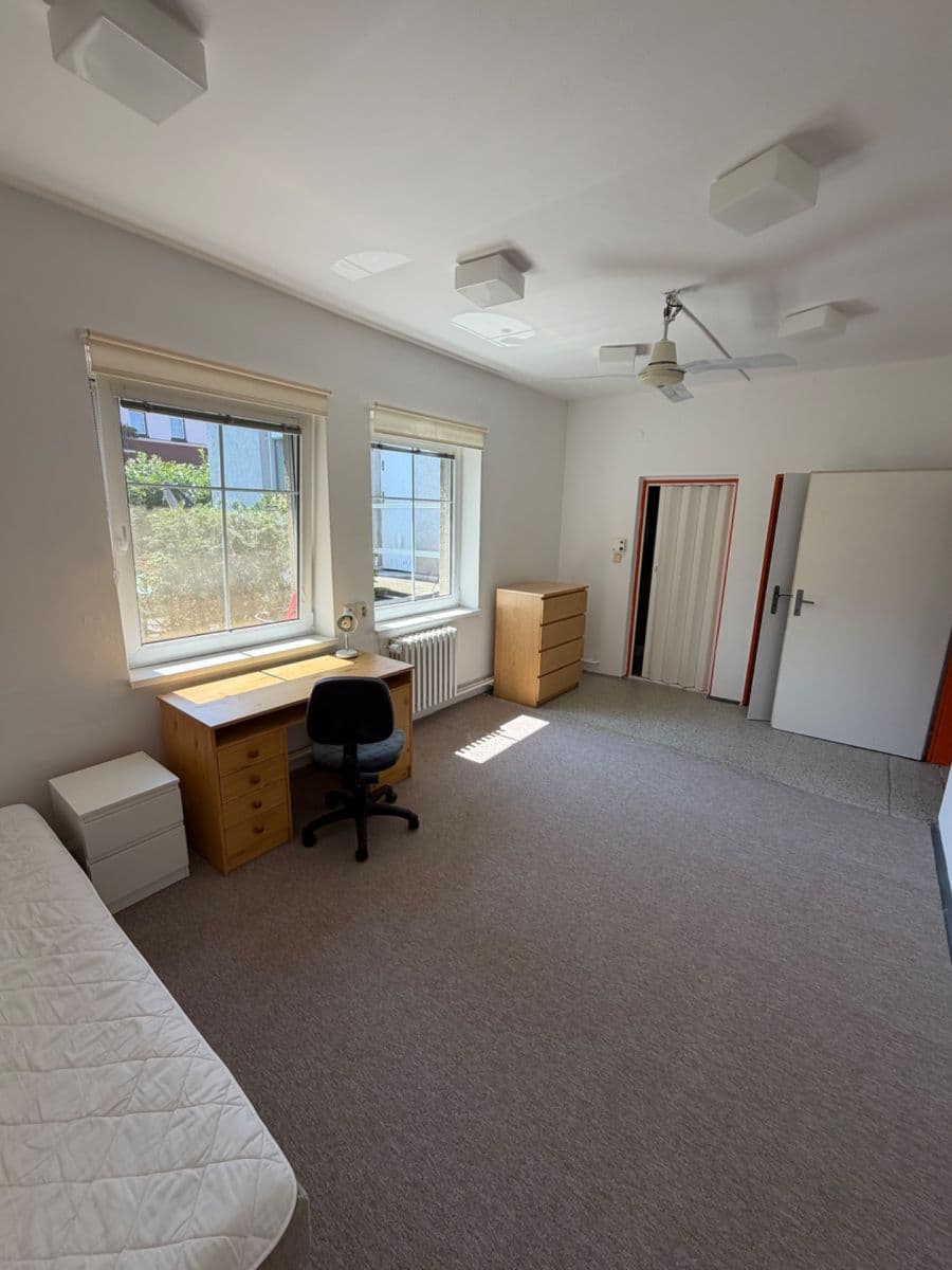 Pronájem bytu 2+1 60 m², V Zátiší, Ostrava, Moravskoslezský kraj Pronájem bytu 2+1 60 m², V Zátiší, Ostrava, Moravskoslezský kraj