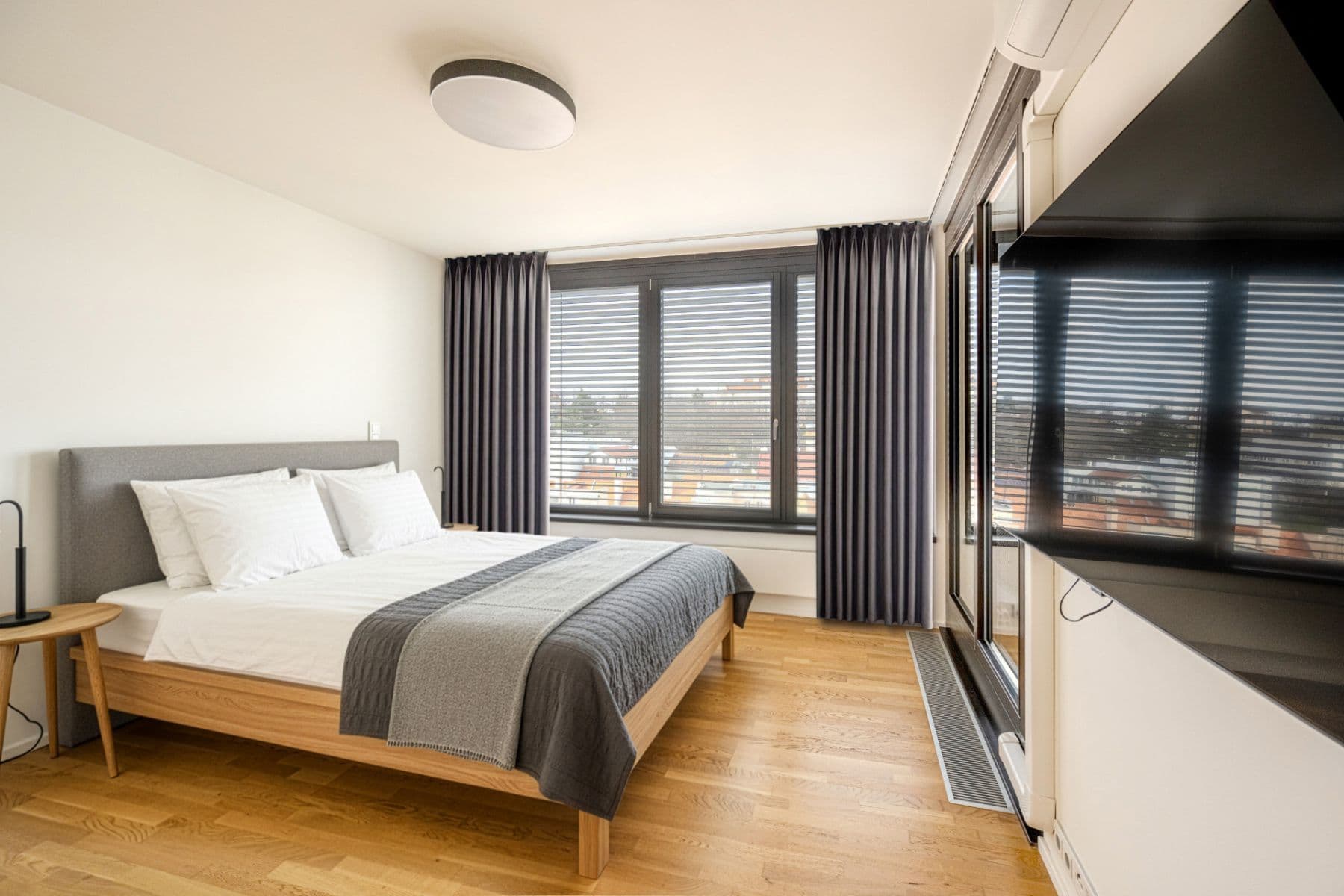 Prodej bytu 4+1 116 m², Na Korábě, Praha, Praha Prodej bytu 4+1 116 m², Na Korábě, Praha, Praha